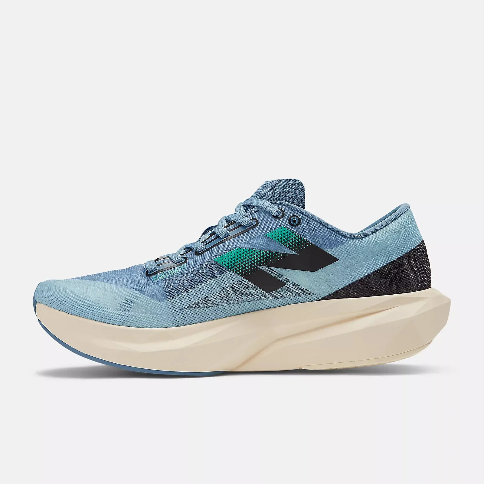 Women's FuelCell Rebel v4