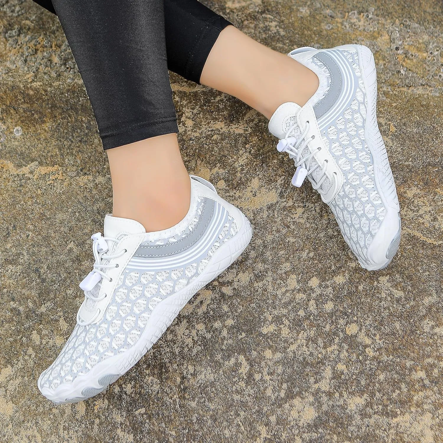 ZWRXW Hike Barefoot Shoes Women Wide Toe Box Healthy & Non-Slip Barefoot Shoes Unisex Outdoor Hiking Footwear for Beach Walking Kayaking Surfing Training